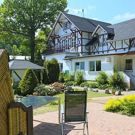 Ferienhaus Haus Im Park *