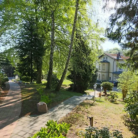 Haus Im Park בית נופש